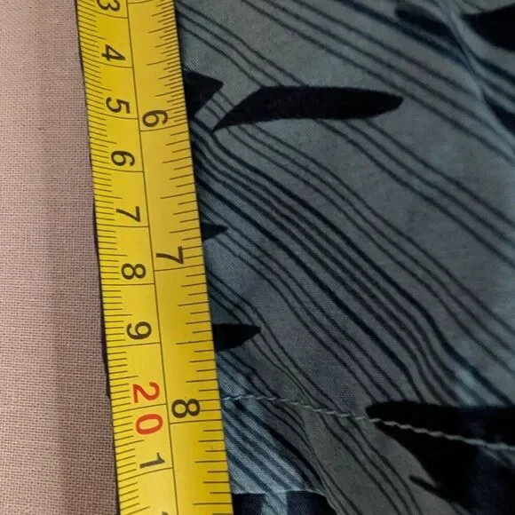 ⭐Columbia Men's Swim Shorts Blue Navy Palm Print Hidden Pocket Size Medium⭐ - Picture 10 of 12